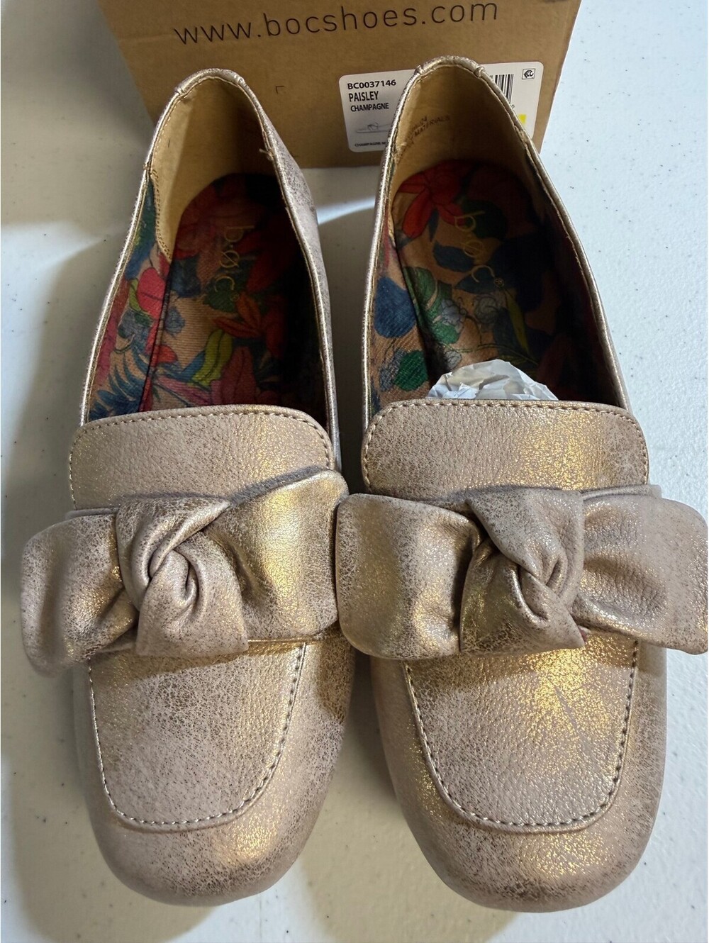 b.o.c. Paisley Champagne Metallic Loafers Size 6M